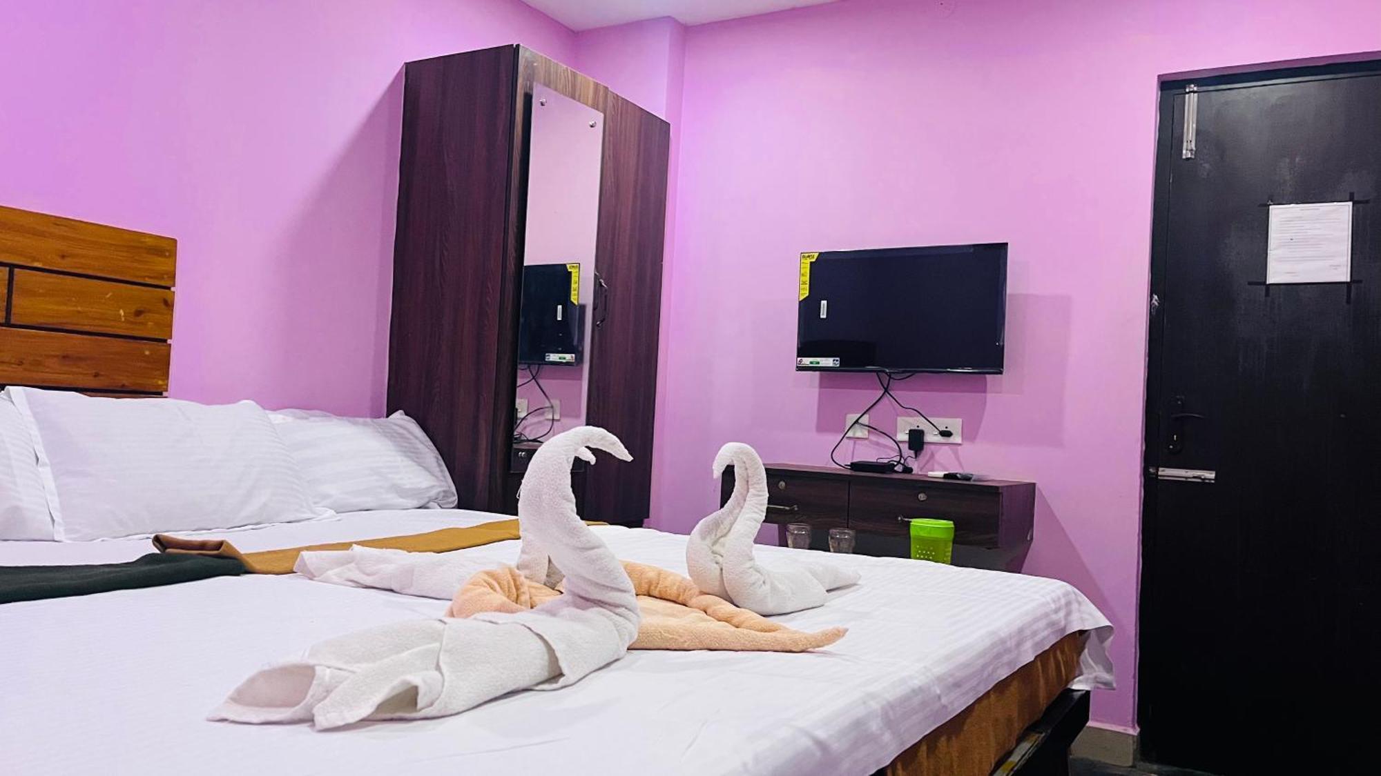 Skyway Rooms Puducherry Eksteriør billede